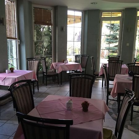 Bed and Breakfast Belle Fleur Panzio Budapest Exterior foto
