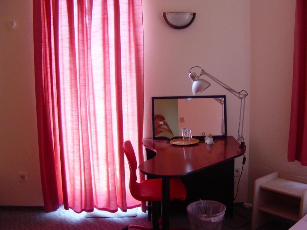 Bed and Breakfast Belle Fleur Panzio Budapest Exterior foto