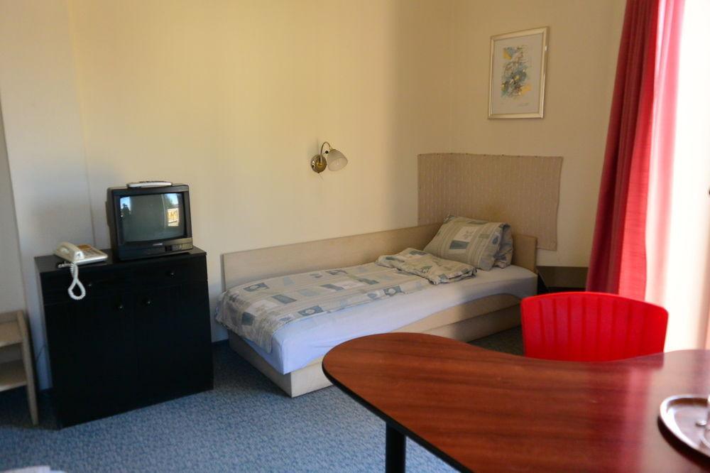 Bed and Breakfast Belle Fleur Panzio Budapest Exterior foto