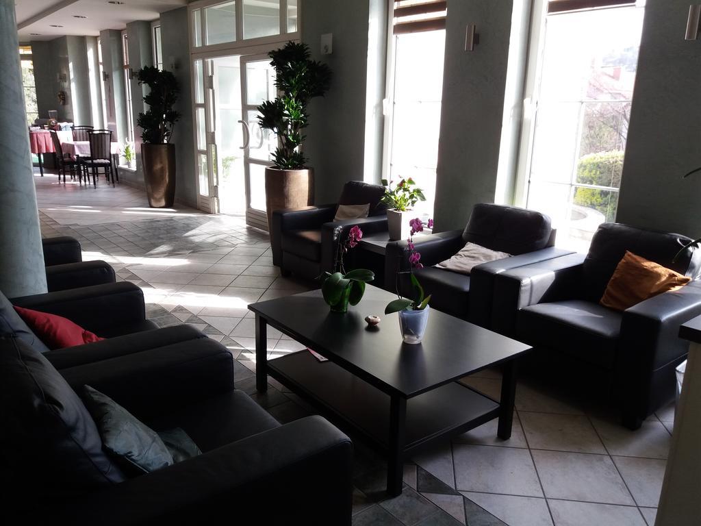 Bed and Breakfast Belle Fleur Panzio Budapest Exterior foto