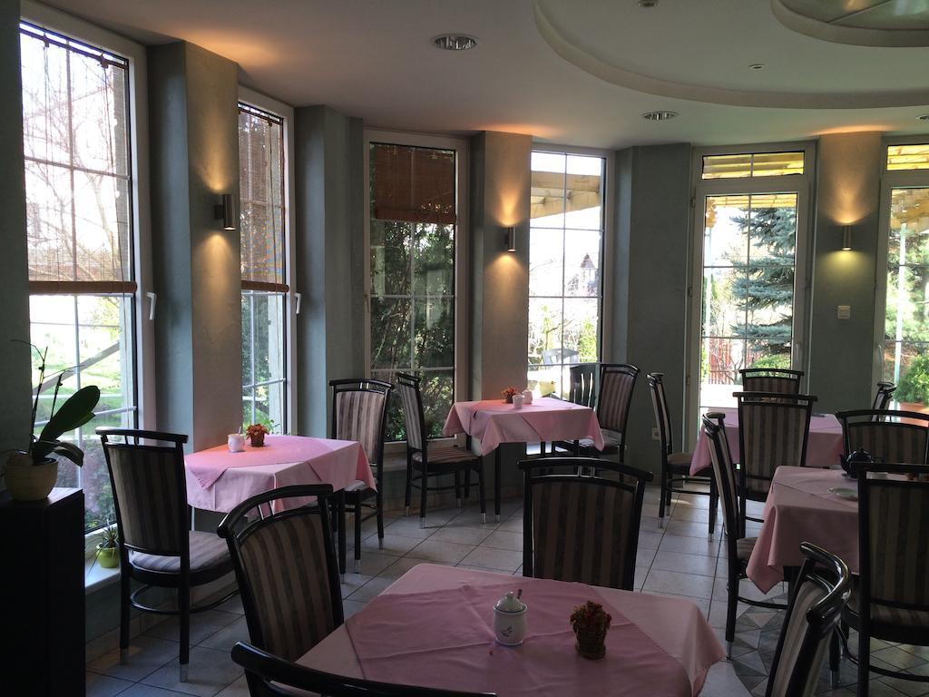 Bed and Breakfast Belle Fleur Panzio Budapest Exterior foto